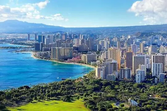 Stunning High-Rise Corner Condo With Panoramic Ocean & City Views And Free Parking Honolulu Lejlighed
