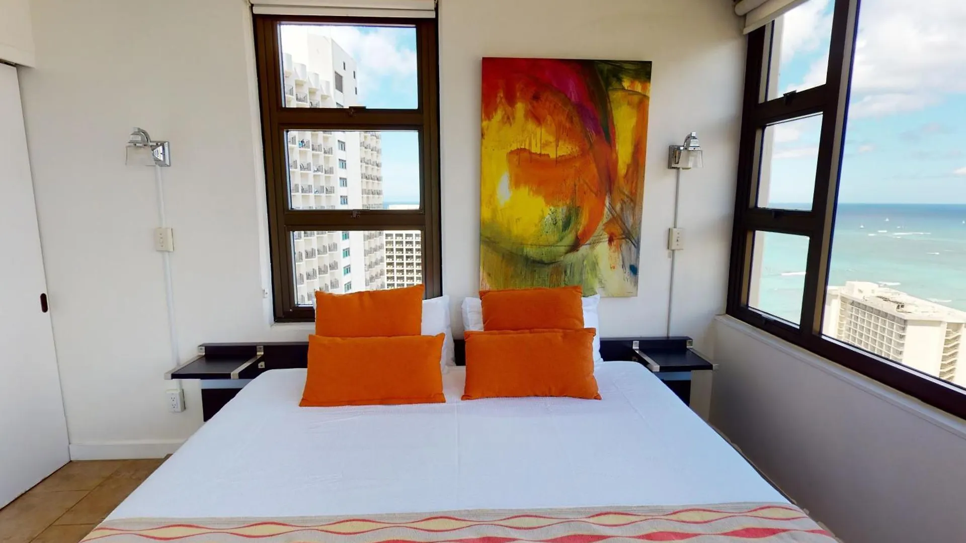 Lejlighed Stunning High-Rise Corner Condo With Panoramic Ocean & City Views And Free Parking Honolulu
