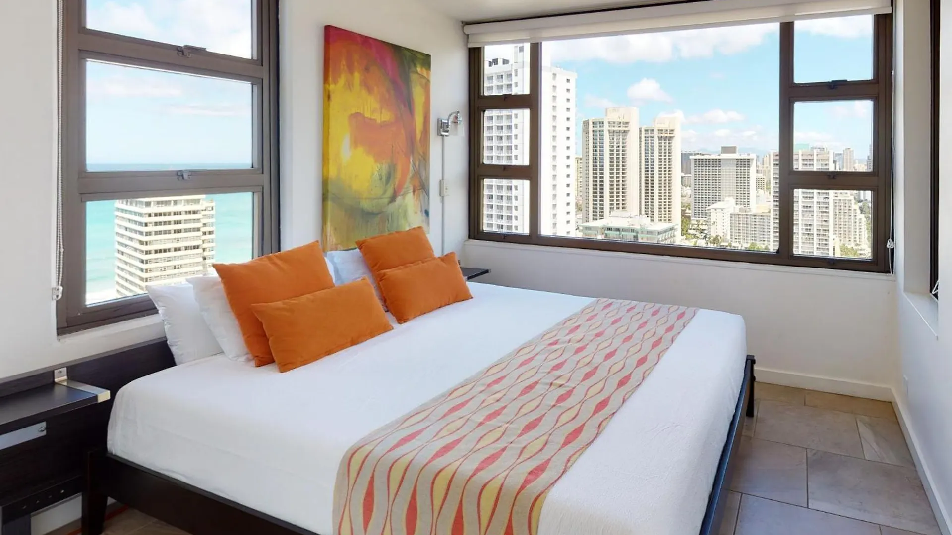 Stunning High-Rise Corner Condo With Panoramic Ocean & City Views And Free Parking Honolulu Lejlighed